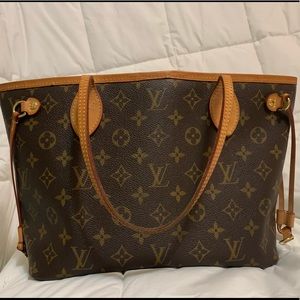 (WITH RECEIPT) Authentic Louis Vuitton Neverfull